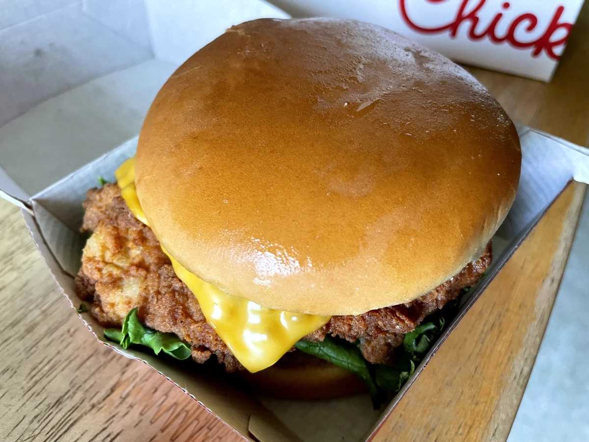 Chick-fil-A Deluxe Sandwich