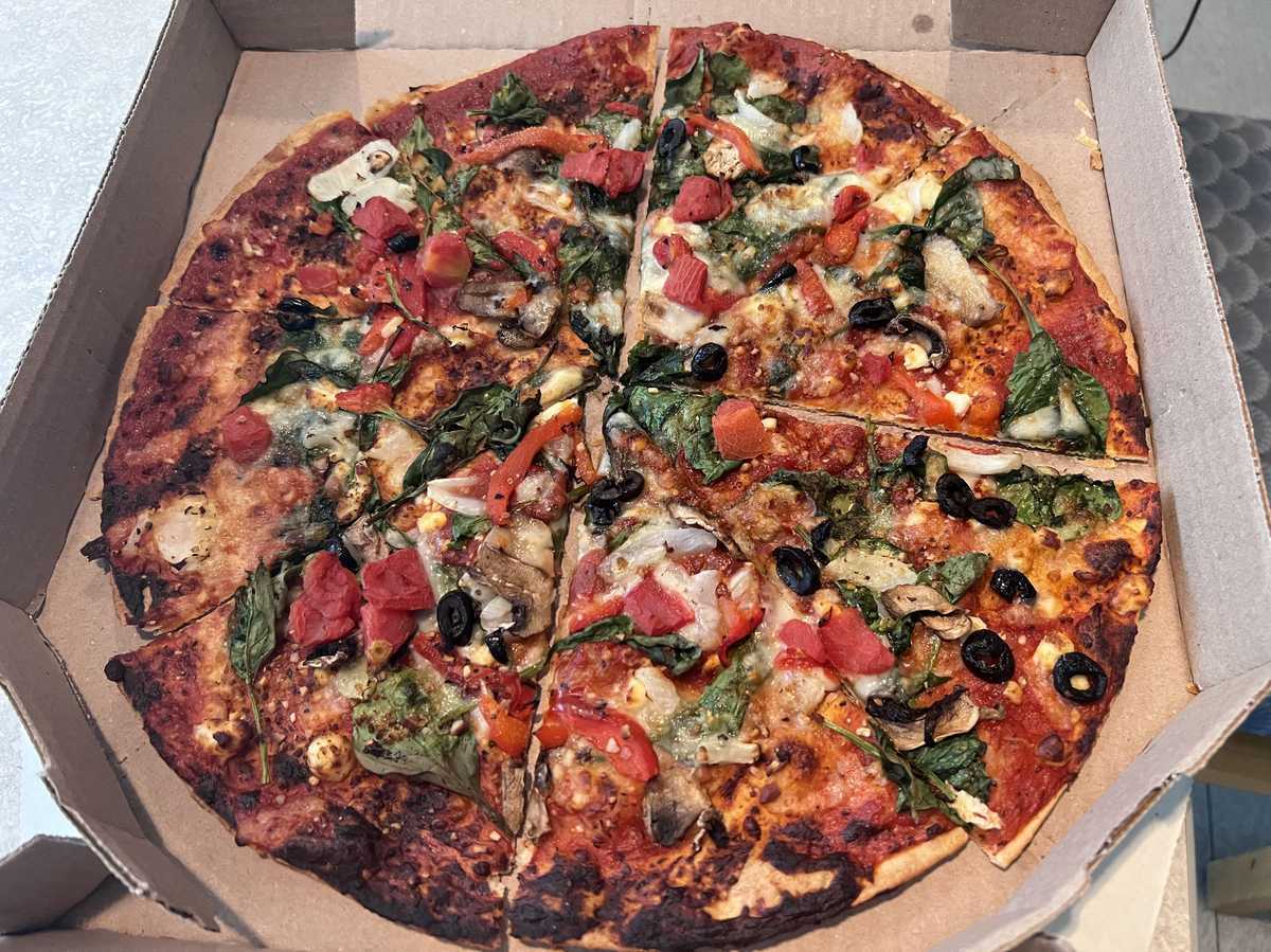 Dominos Pacific Veggie Pizza