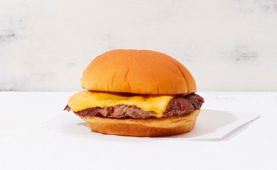 Shake Shack Cheeseburger
