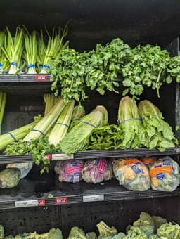 Whole Foods Lettuce